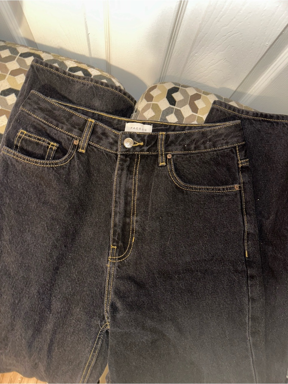 PacSun Women's High-Rise Black Jeans with Gold Contrast Stitching